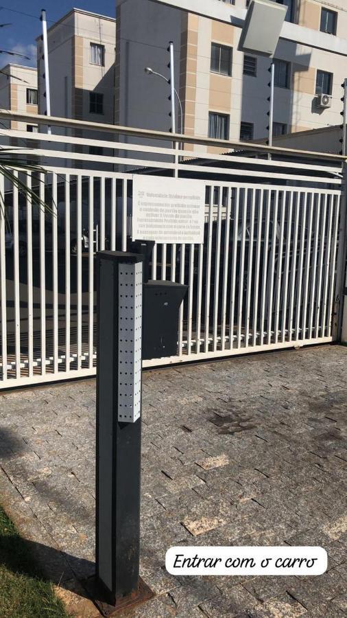 Apartamento Em Londrina Privado Com 2 Quartos De Casal Com Utensilios Garagem E Wifi Apartment Bagian luar foto