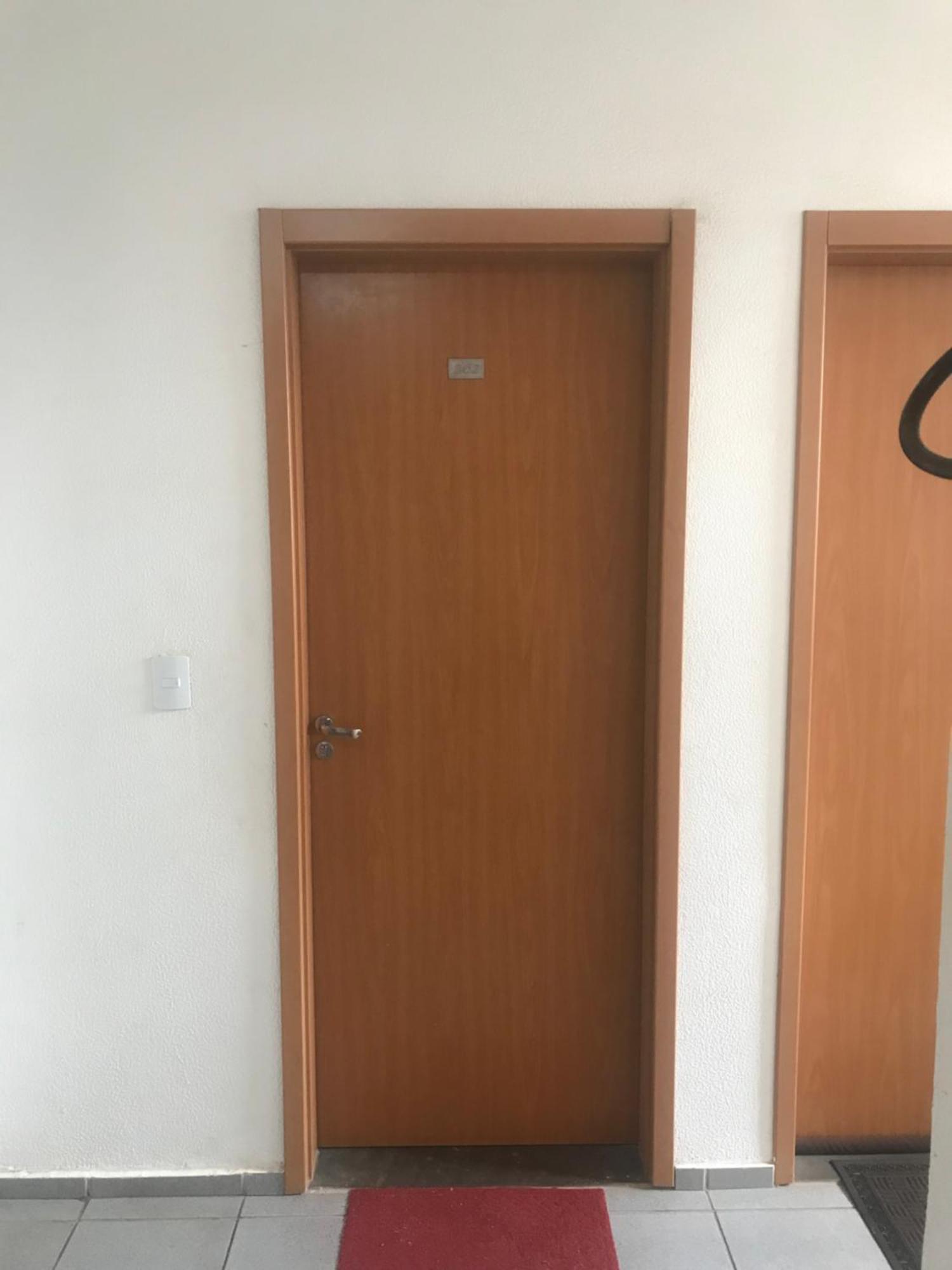 Apartamento Em Londrina Privado Com 2 Quartos De Casal Com Utensilios Garagem E Wifi Apartment Bagian luar foto